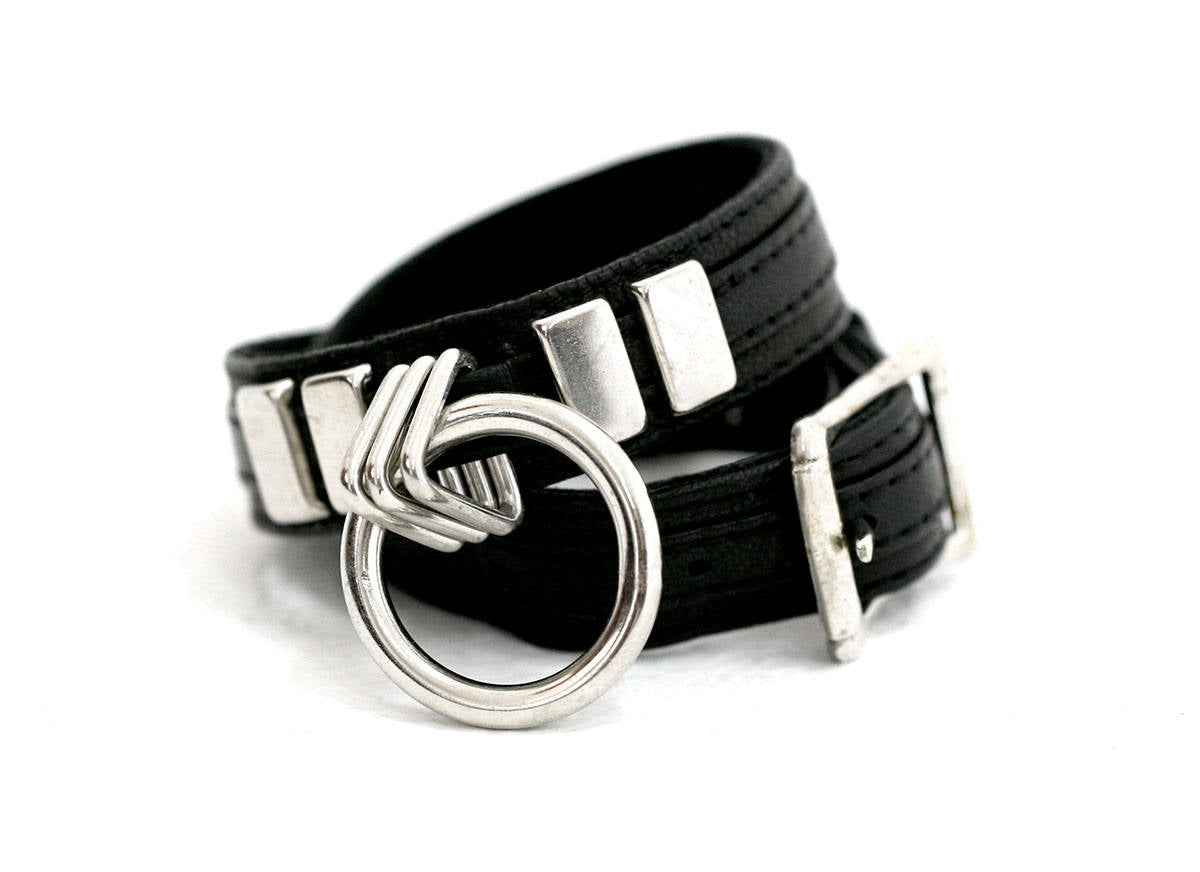 THIN LINE Metal O Rang Leather Choker Collar