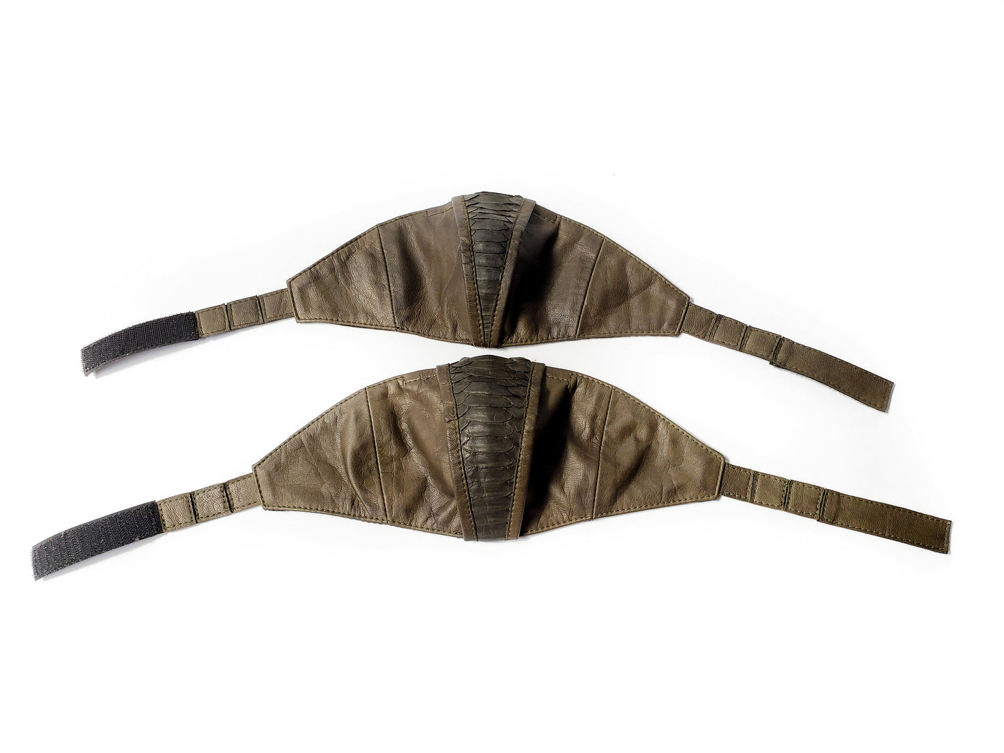 GREEN ROCK DEFENSE Face Mask in Olive Leather