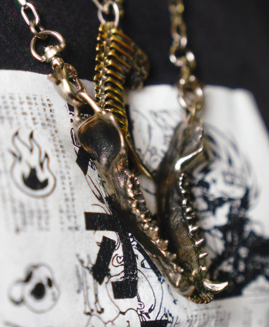 JAW GENERATION Necklace