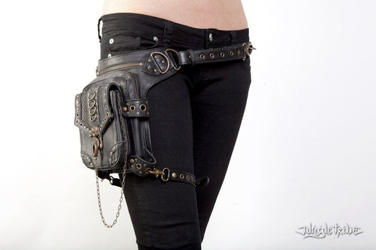 BLASTER 3.0 Black Leather Thigh Bag Hip Holster