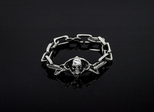 Skull Vertebrae w/ Black Diamond Eyes Solid Silver Chain Bracelet