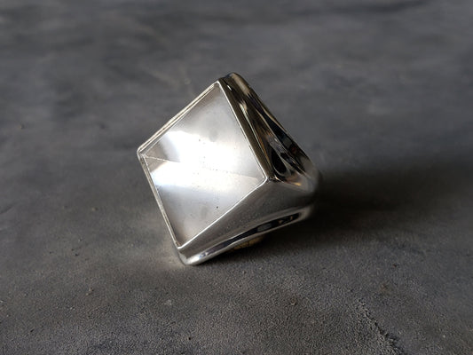 Quartz Crystal Pyramid Unisex Silver Ring