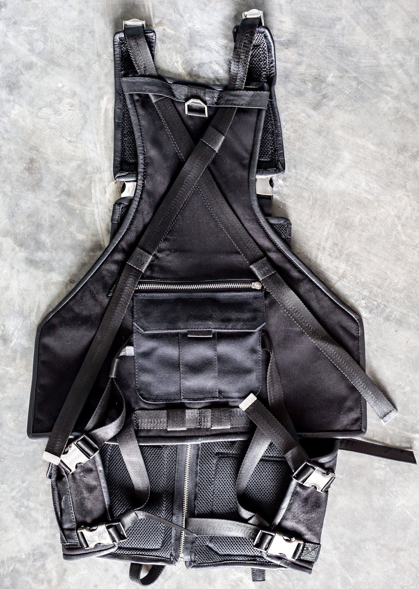 The Shadow Utility TechWear Vest