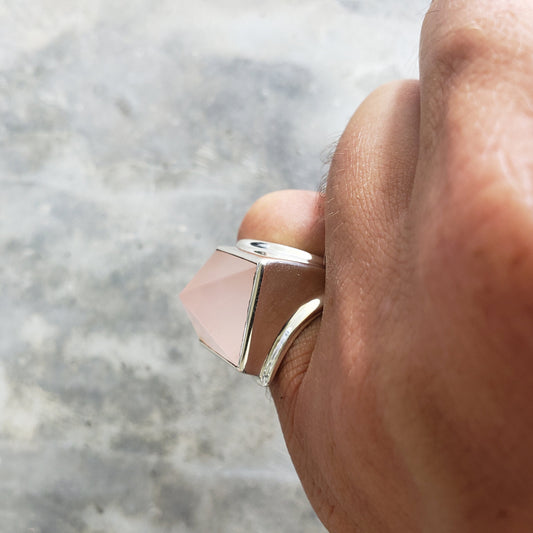 Rose Quartz Crystal Pyramid Unisex Silver Ring