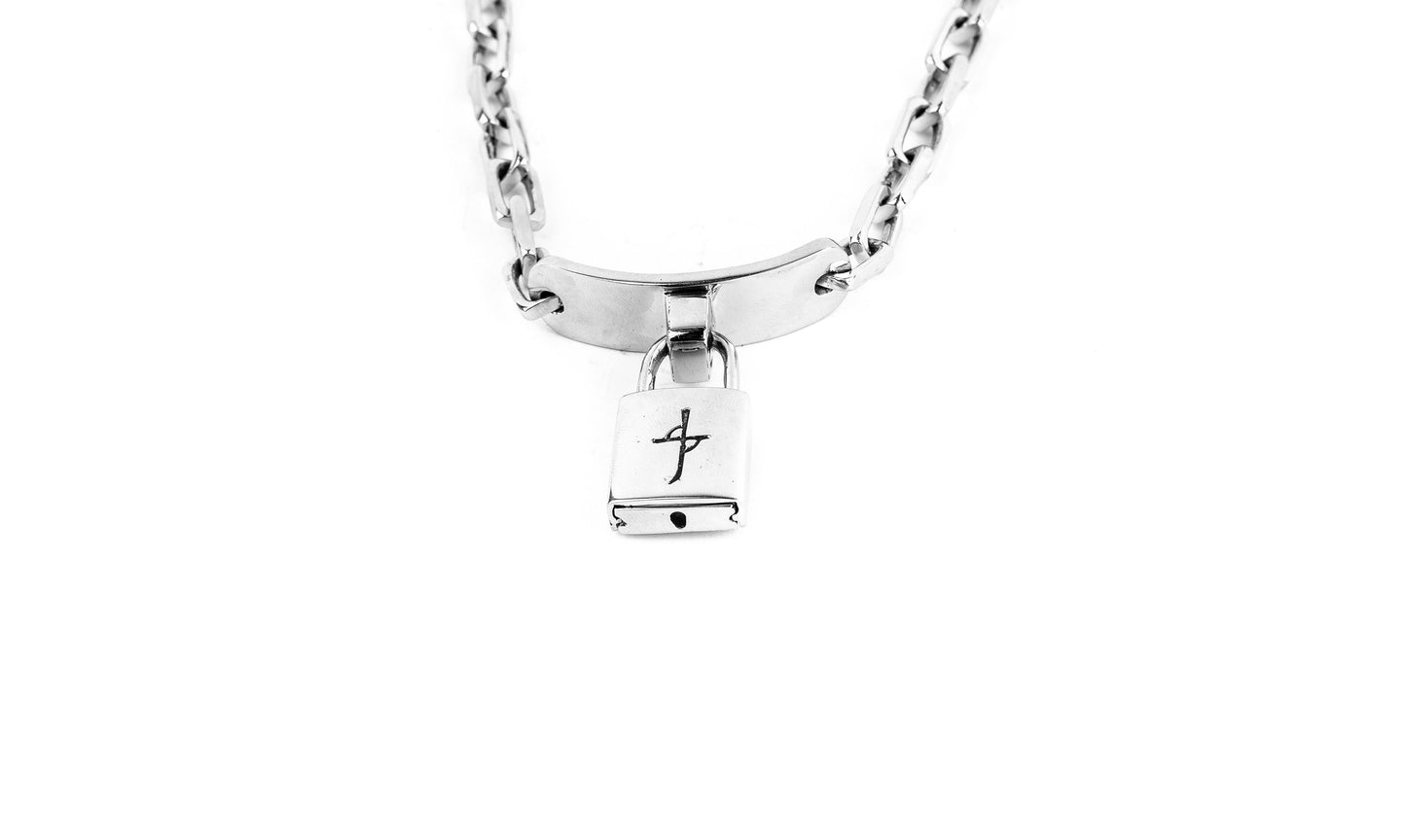 Stash Lock Choker Chain Necklace