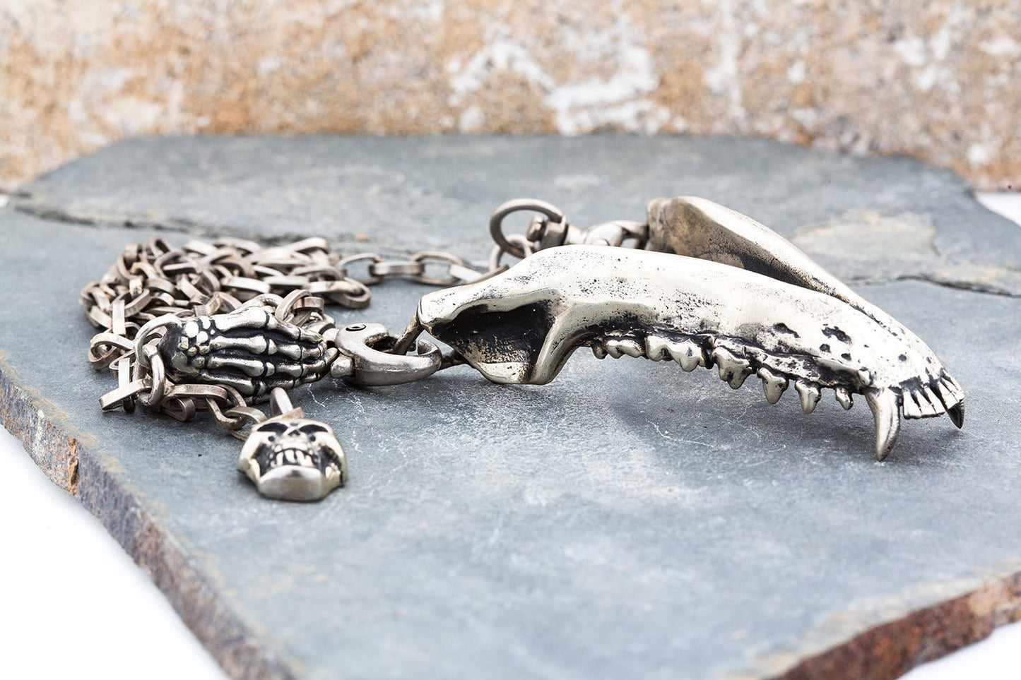 JAW GENERATION Necklace